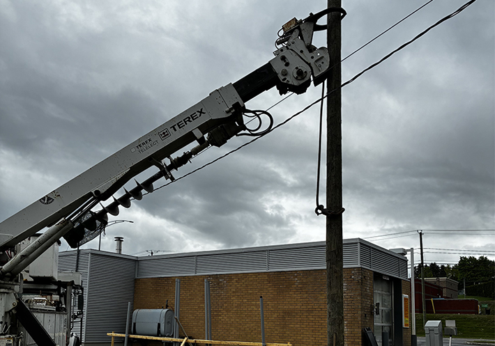 Action RL Electrique, vente et installation de poteaux.